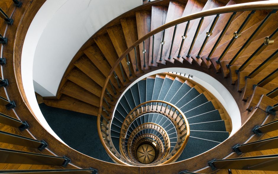 monte-escalier à Graulhet